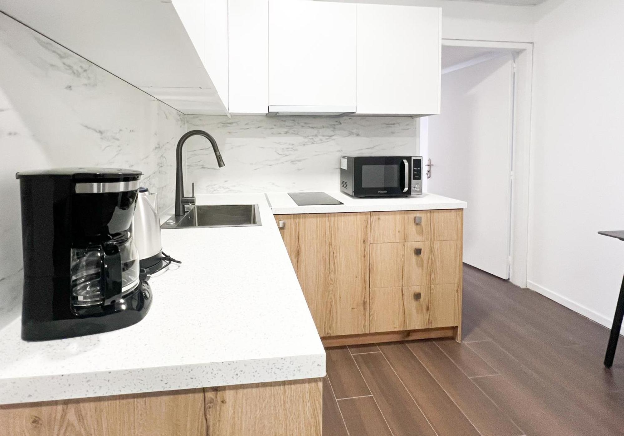 Anhome K11 Serviced Apartments Plus 雅典 外观 照片
