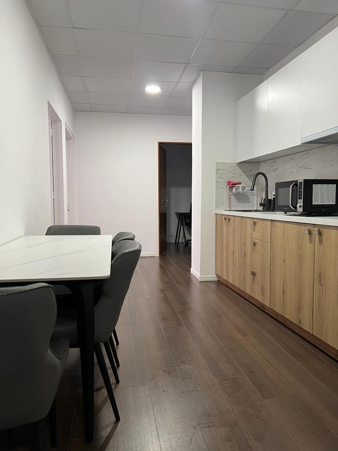 Anhome K11 Serviced Apartments Plus 雅典 外观 照片